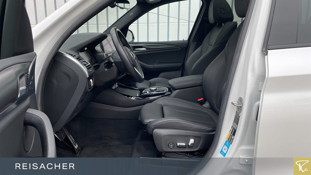 BMW IX3 Inspiring M-Sport Laser Pano DrAsProf PArkAs foto 4