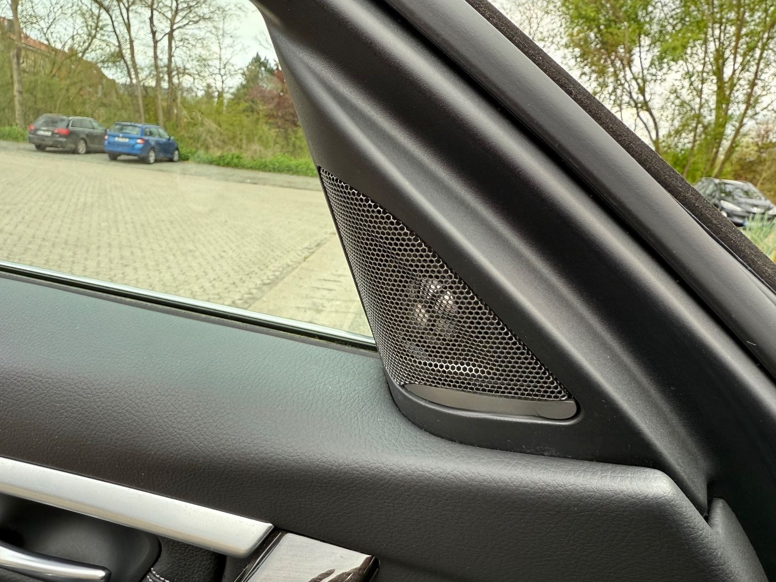 BMW 320i Touring Automatik Luxury Line  foto 8