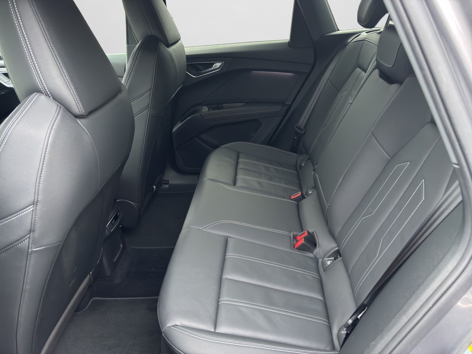Audi Q4 e-tron 40 SHZ KLIMA NAVI LED RFK foto 15