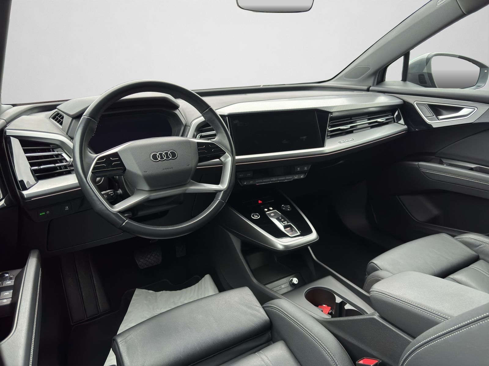 Audi Q4 e-tron 40 SHZ KLIMA NAVI LED RFK foto 4