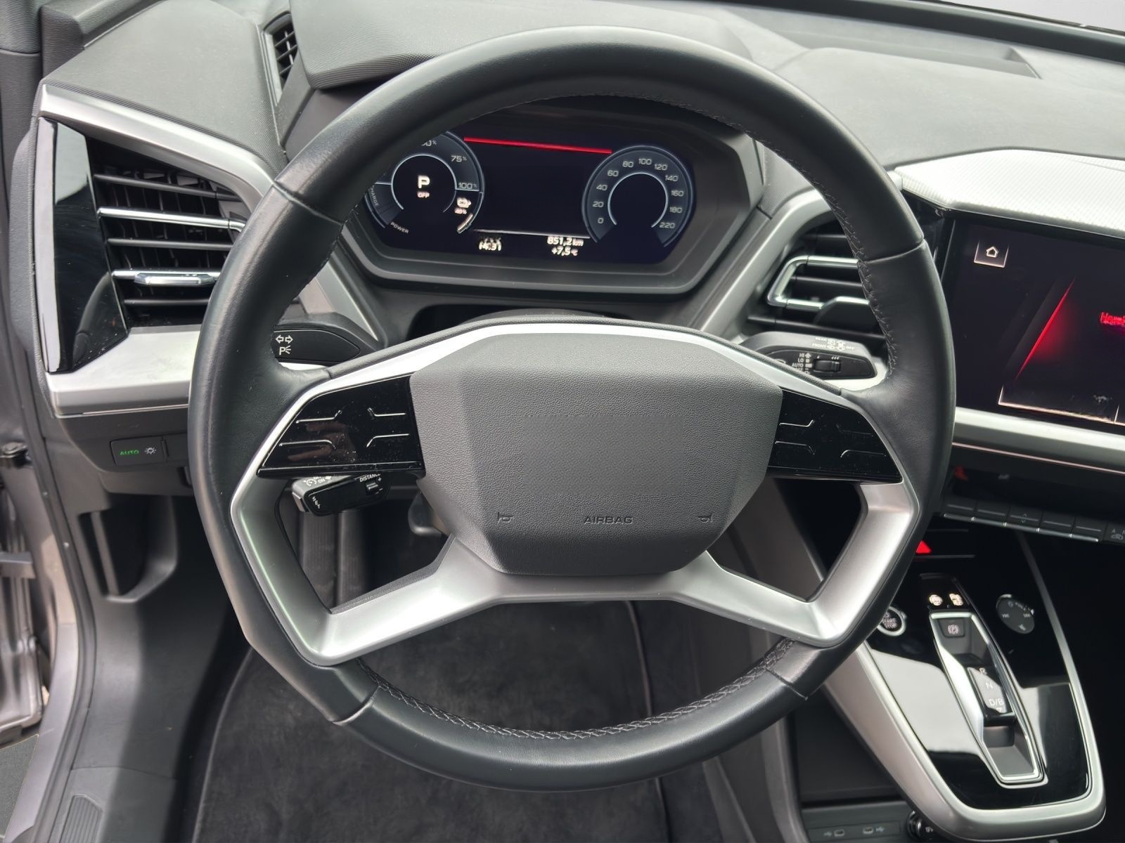 Audi Q4 e-tron 40 SHZ KLIMA NAVI LED RFK foto 10