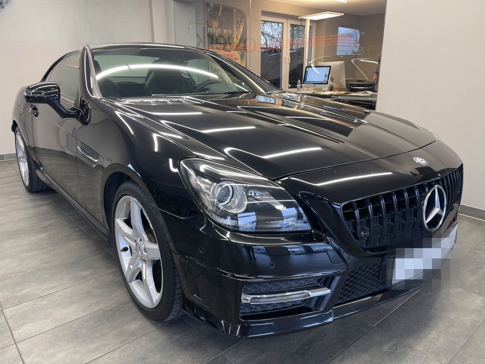 Mercedes-Benz SLK 200 Roadster BlEff*AMGLine/AUT/Airscarf/Pano foto 2