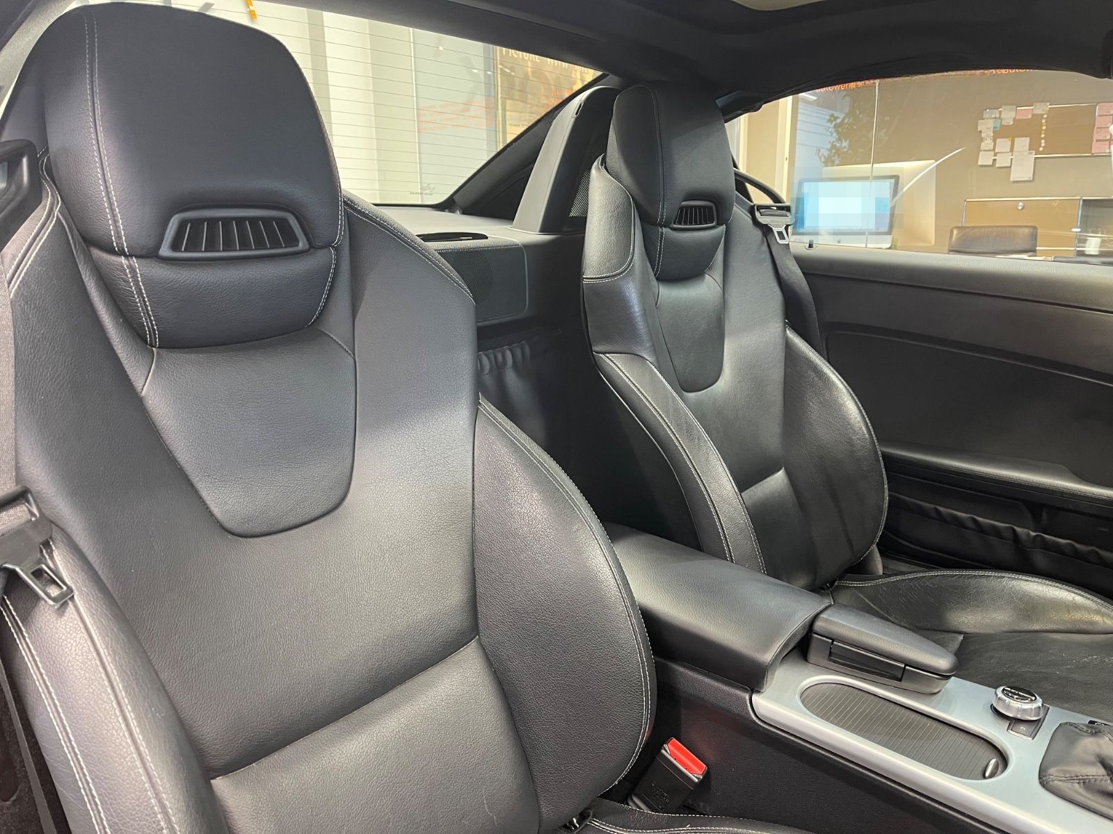 Mercedes-Benz SLK 200 Roadster BlEff*AMGLine/AUT/Airscarf/Pano foto 18