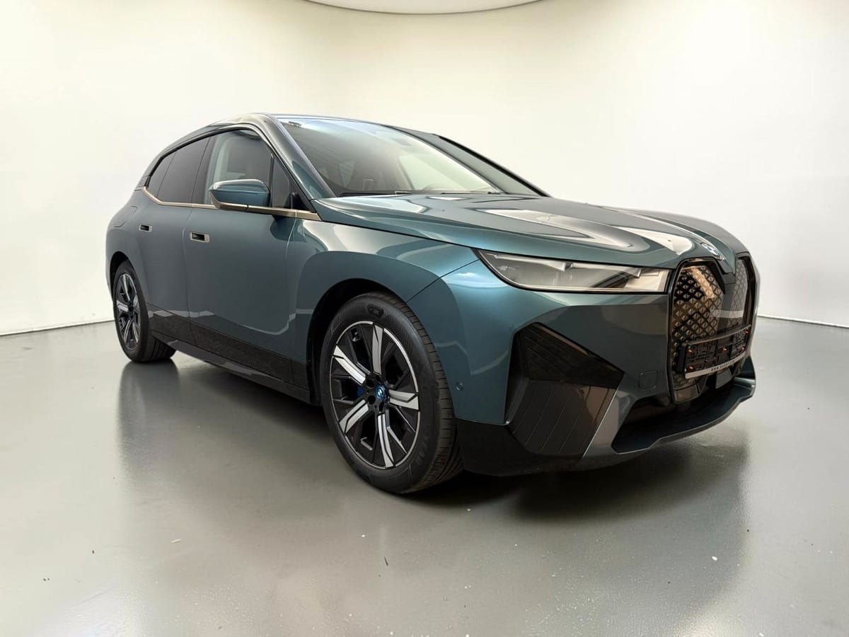 BMW iX 50 Sport AHK Drive Prof Suite Sportpaket 21Z foto 3
