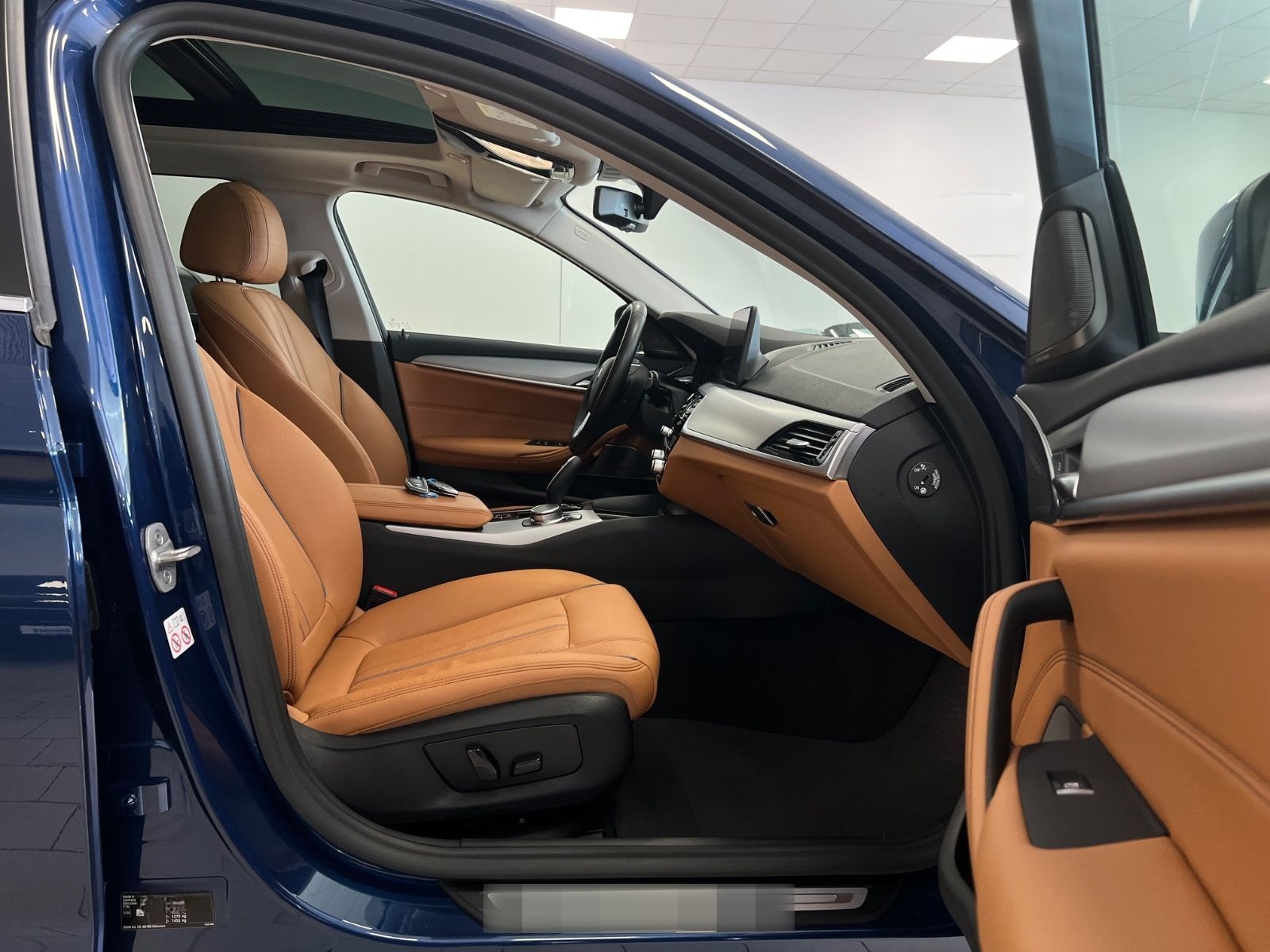 BMW 540dxD/Aut/LCPProf/HUD/LEDer/Panor/ParkAss foto 25