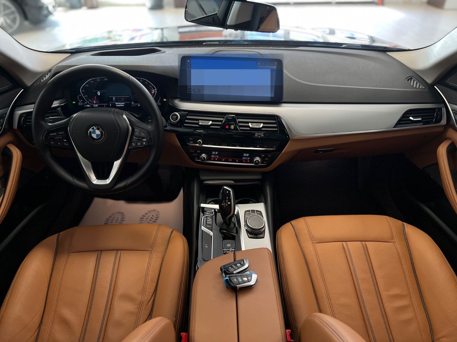 BMW 540dxD/Aut/LCPProf/HUD/LEDer/Panor/ParkAss foto 4