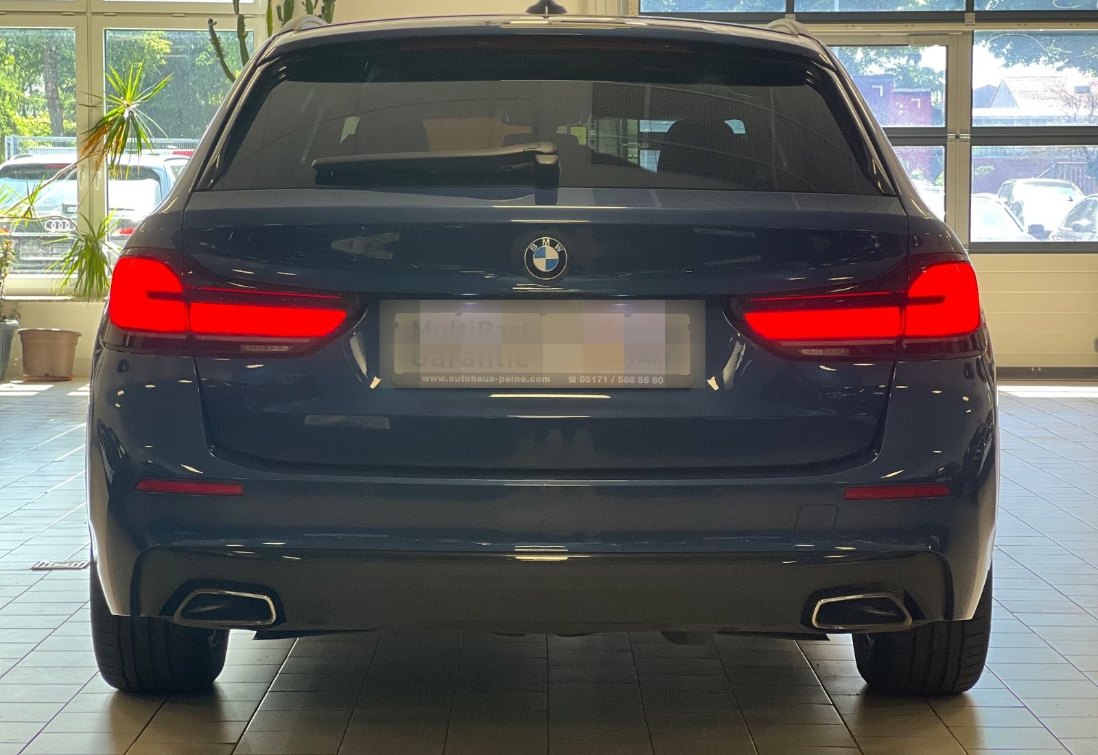 BMW 540dxD/Aut/LCPProf/HUD/LEDer/Panor/ParkAss foto 8