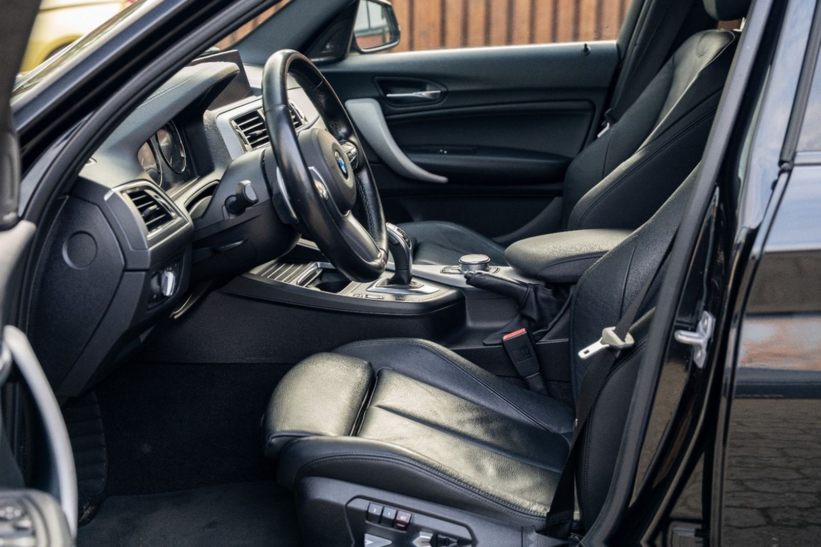 BMW M140i Performance /Lift/Led/Navi/Leder/H&K/19 Z foto 18