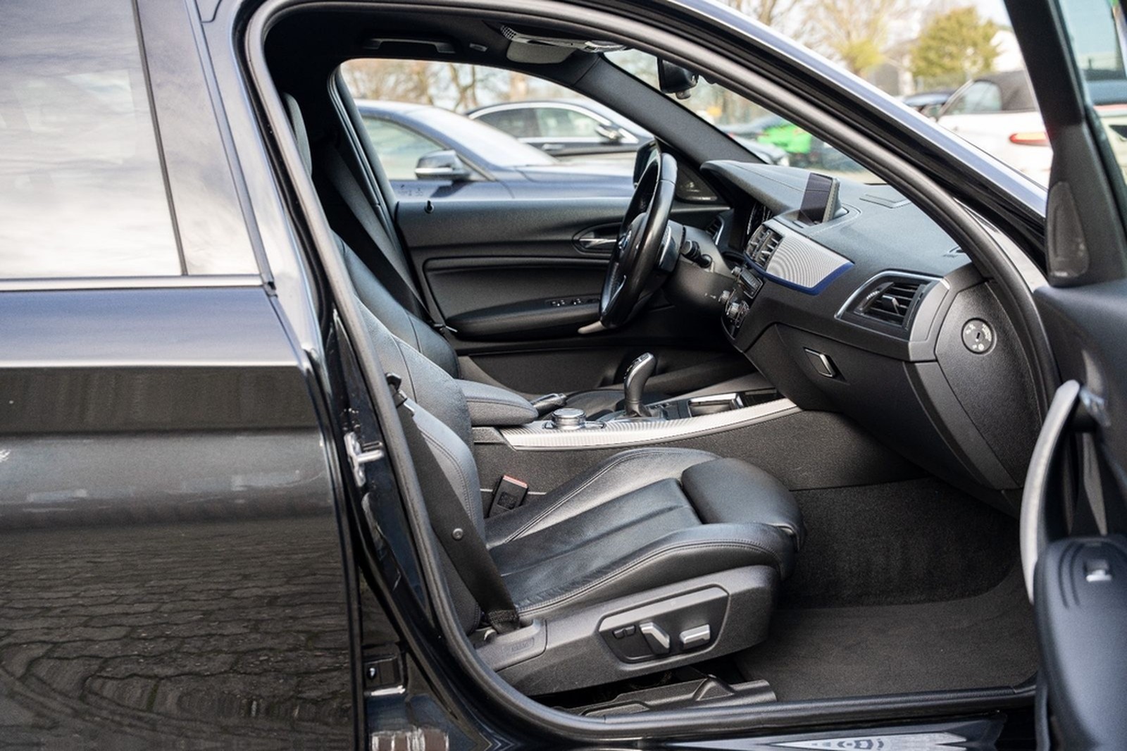 BMW M140i Performance /Lift/Led/Navi/Leder/H&K/19 Z foto 22