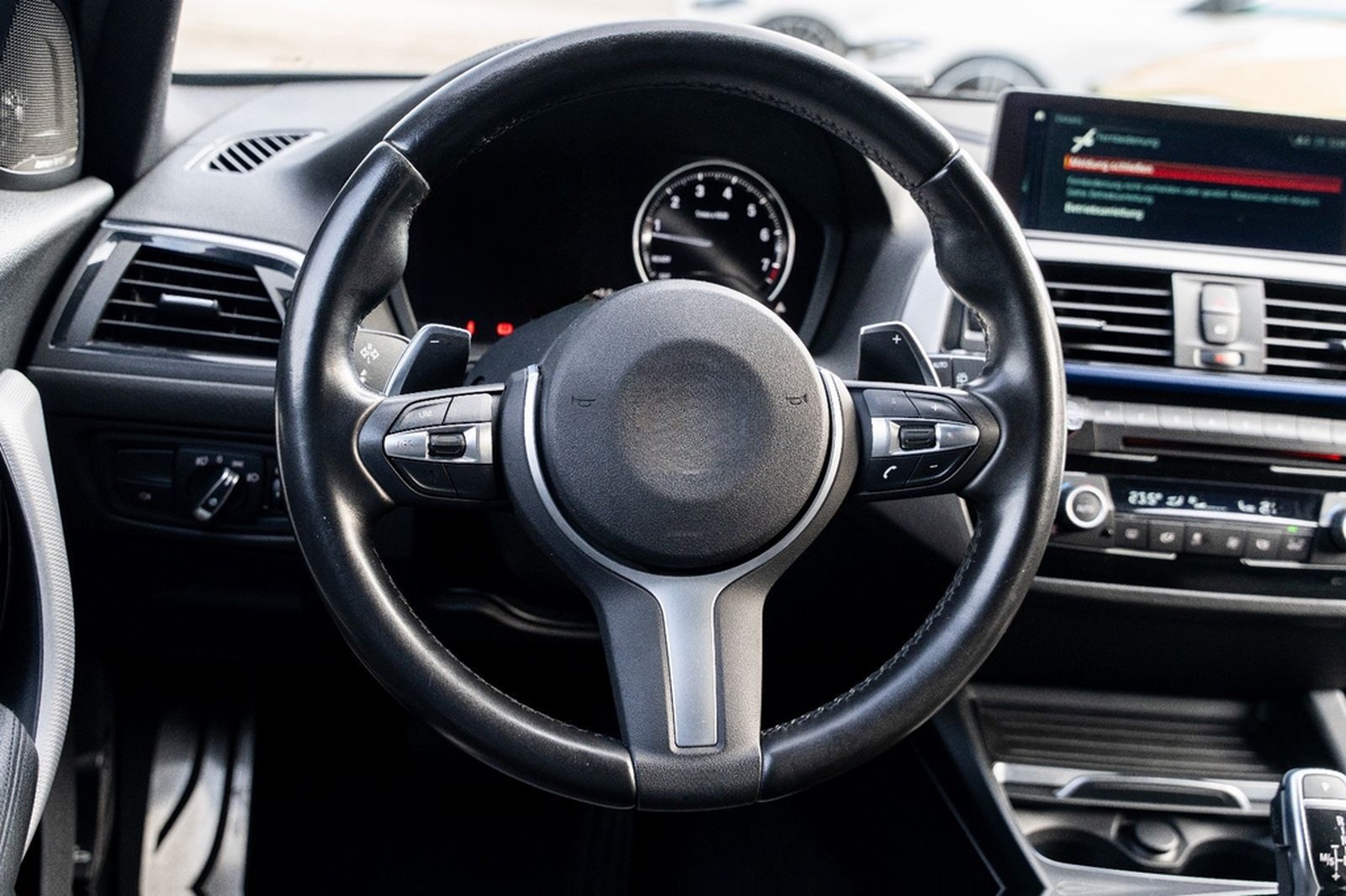 BMW M140i Performance /Lift/Led/Navi/Leder/H&K/19 Z foto 30