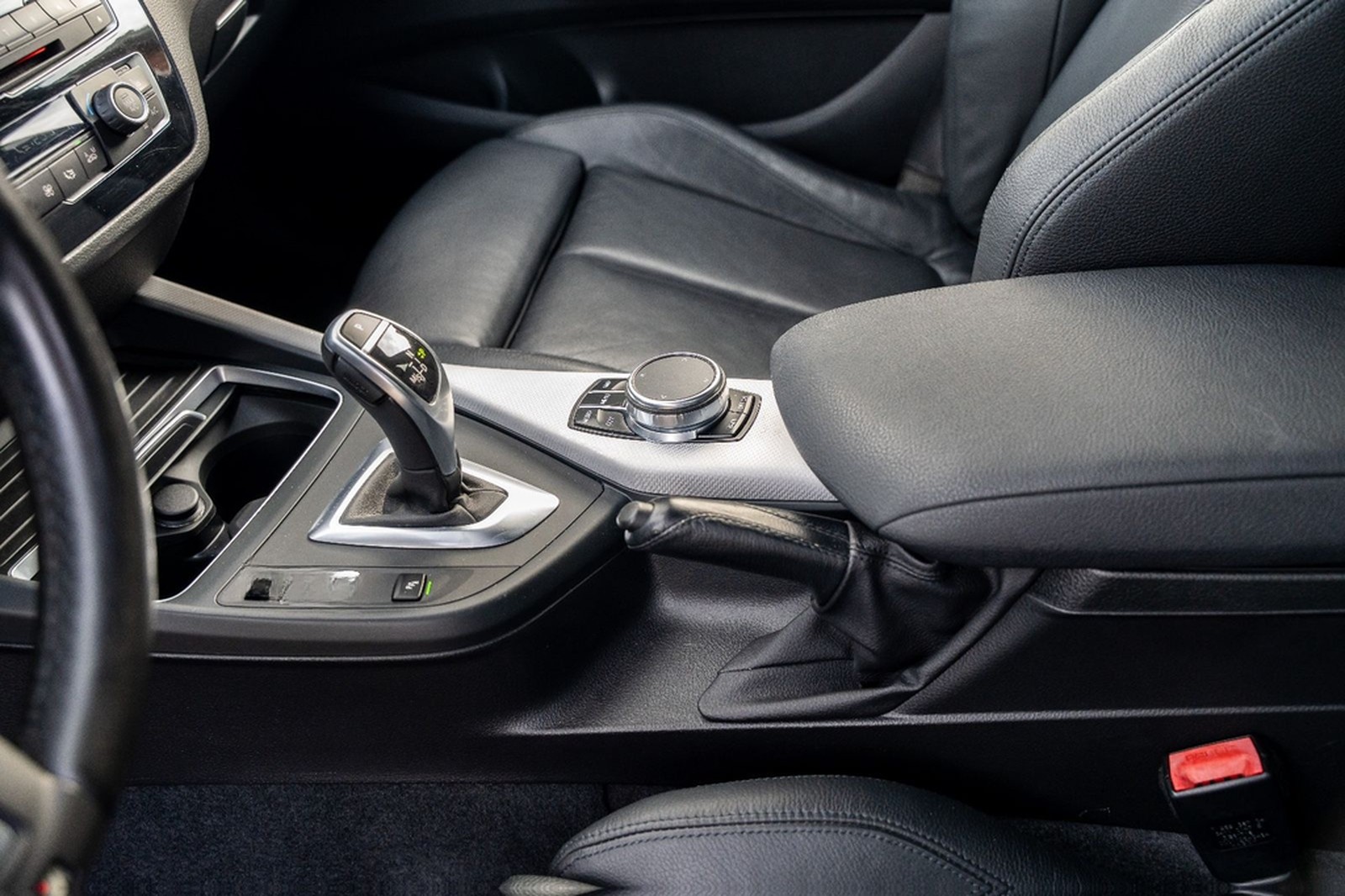 BMW M140i Performance /Lift/Led/Navi/Leder/H&K/19 Z foto 33