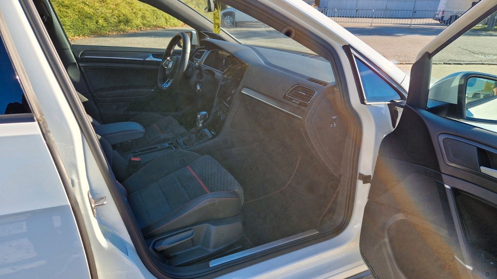 Volkswagen Golf GTI Performance DSG foto 11