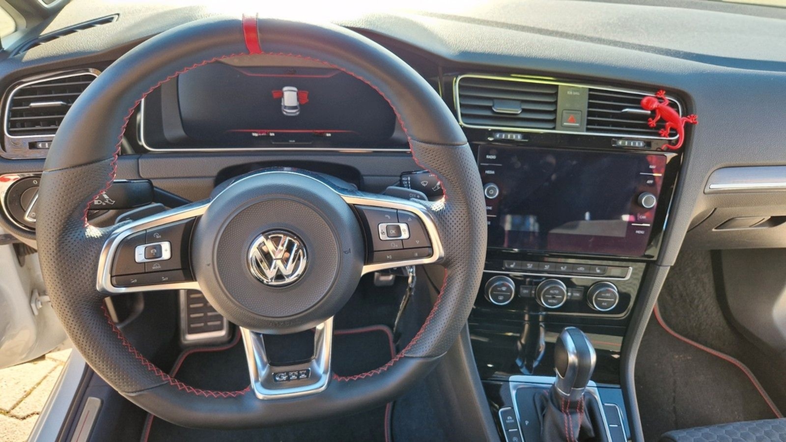 Volkswagen Golf GTI Performance DSG foto 12