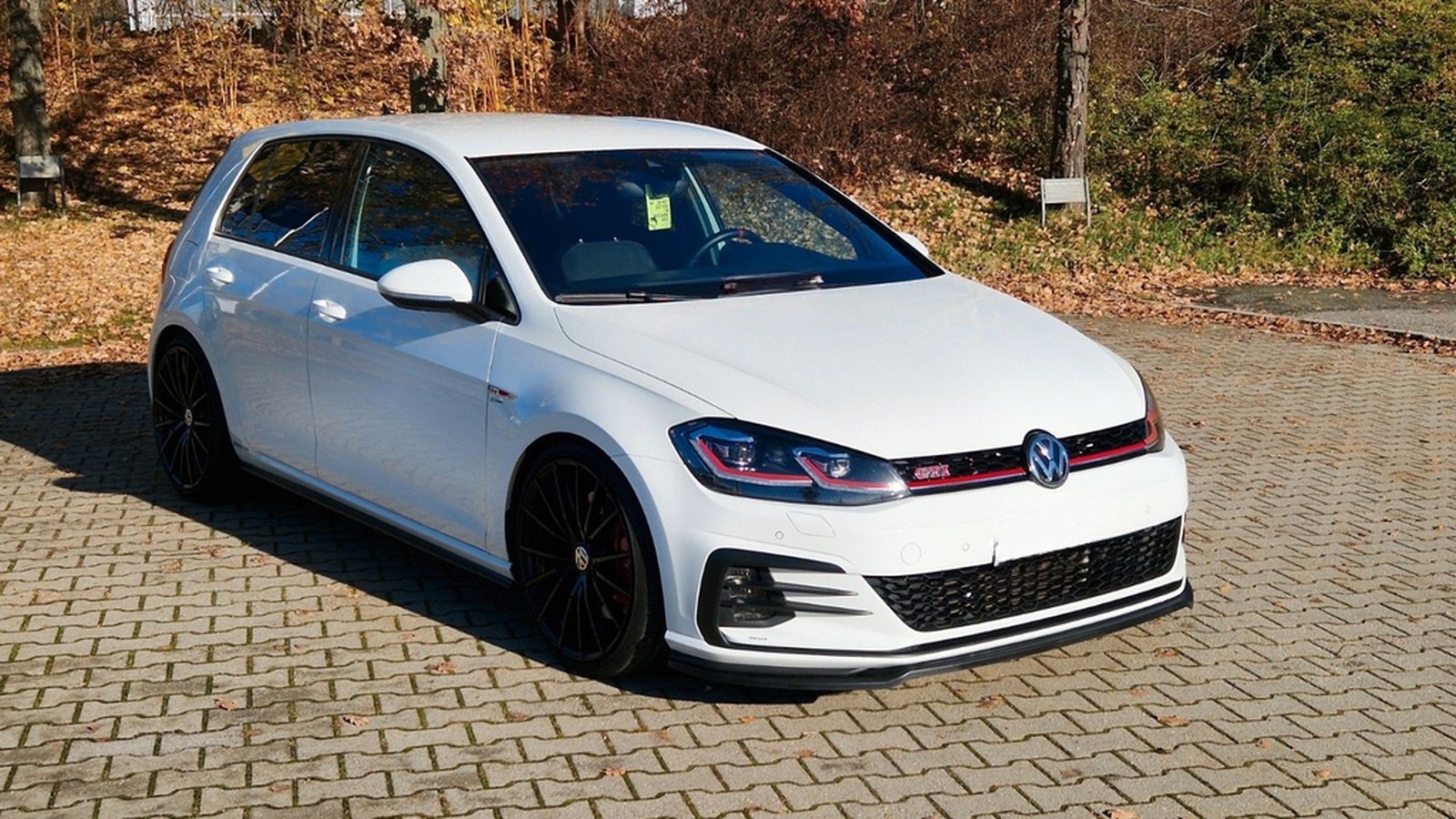 Volkswagen Golf GTI Performance DSG foto 4