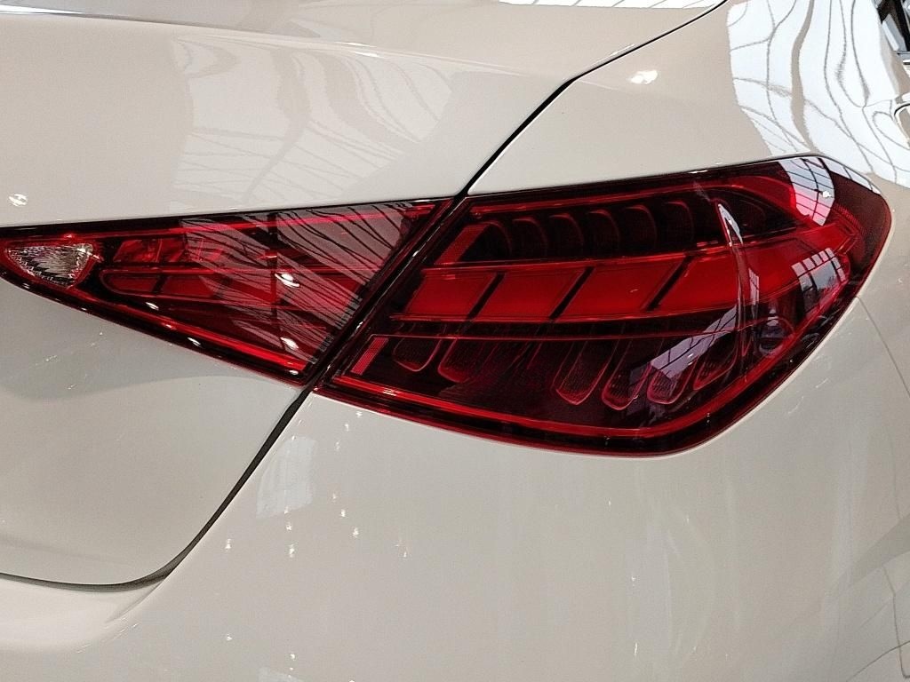 Mercedes-Benz C 300 de AMG ADV NIGHT LED KEYLESS KAMERA AMBI foto 13