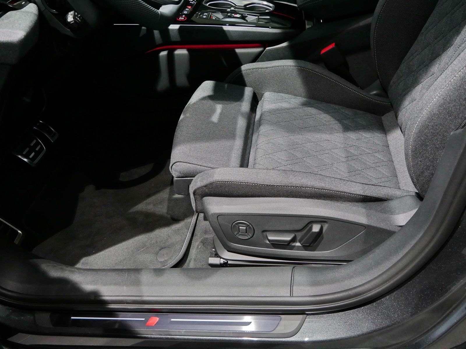 Audi A6 Limousine e-hybrid quattro TECH-PRO|MMI-PRO|P foto 23