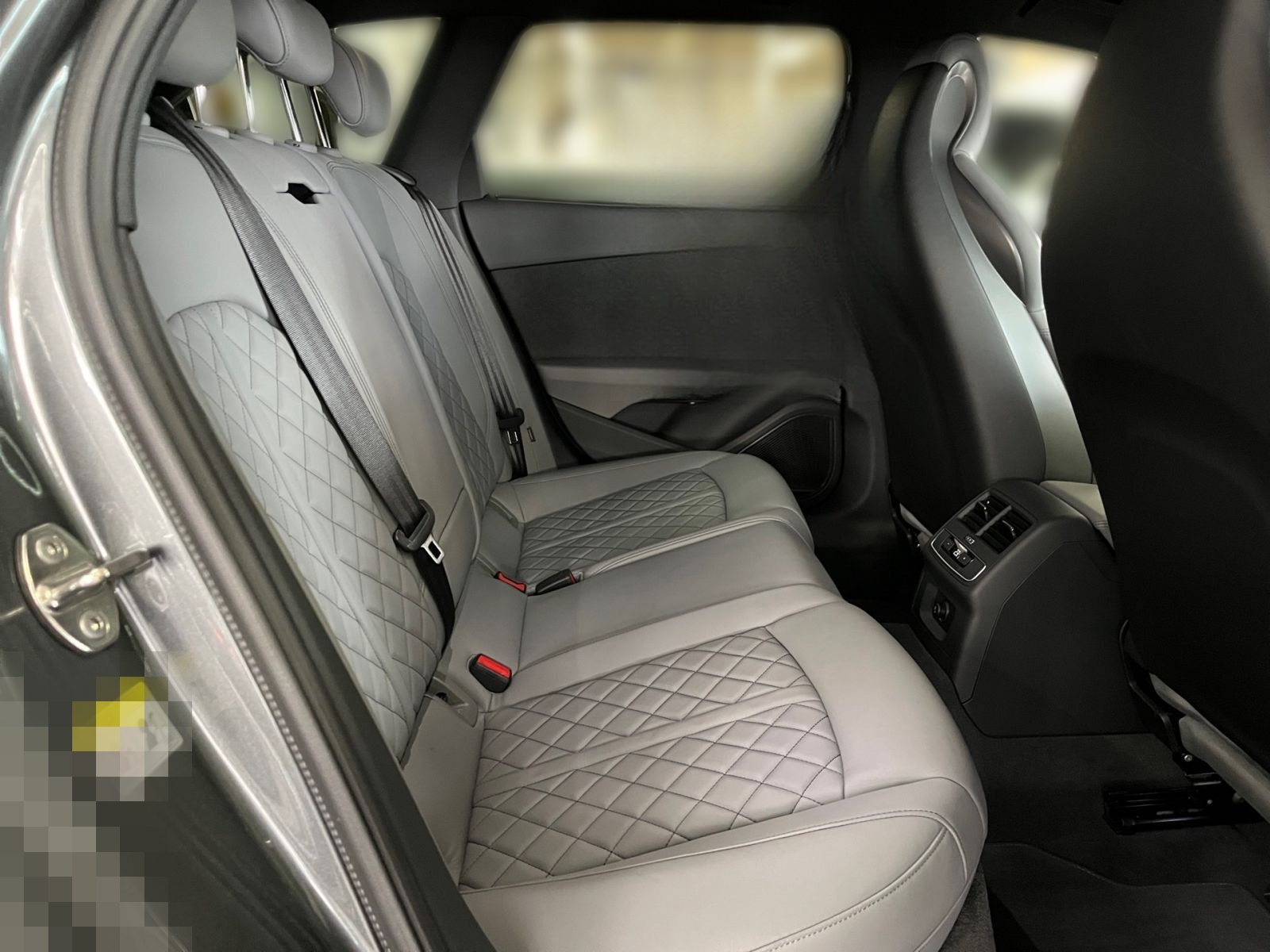 Audi A4 Avant S-Line TDI quattro virtual cockpit B&O foto 14