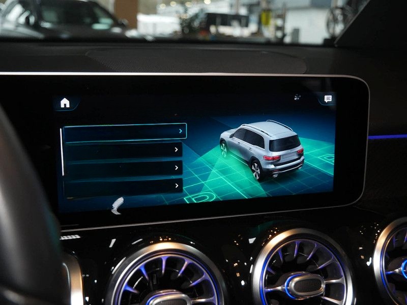 Mercedes-Benz GLB 250 4M AMG PREMIUM KAMERA SPUR PDC SHZ foto 17