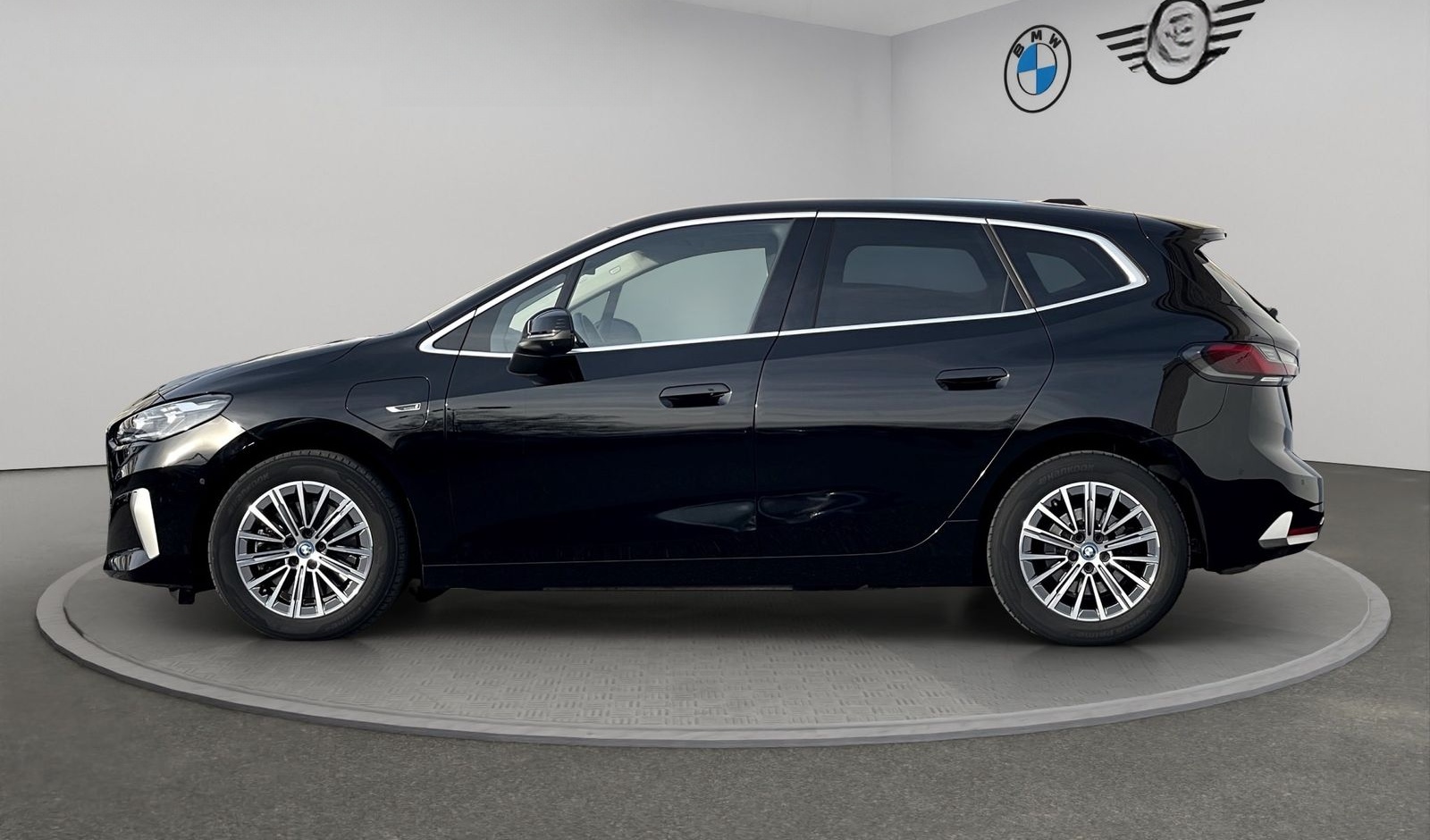 BMW 230e xDrive Active Tourer LUXURY LINE AHK Head-U foto 4
