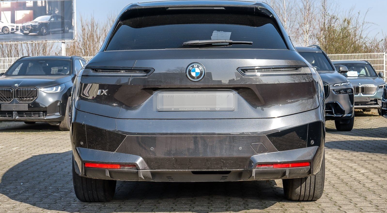 BMW iX xDrive40 Sportpaket HuD+Laser+Skylounge+AHK+H foto 12
