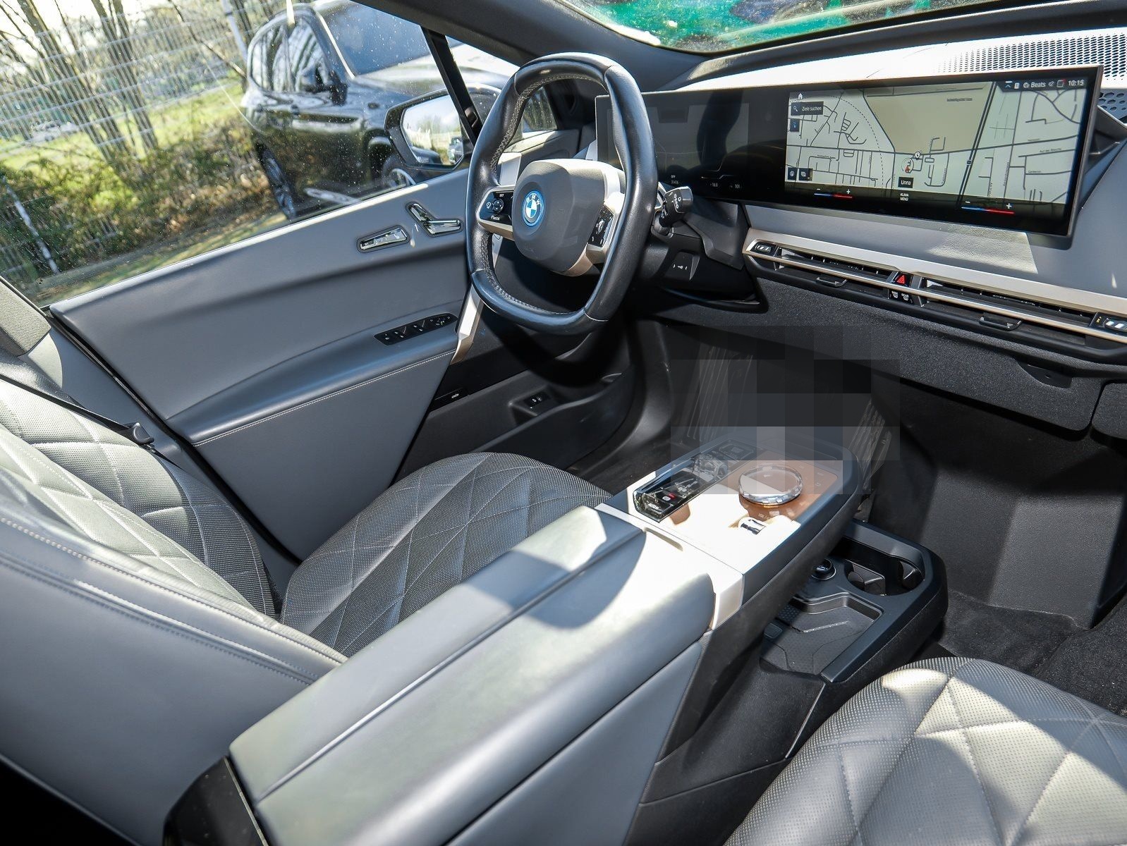 BMW iX xDrive40 Sportpaket HuD+Laser+Skylounge+AHK+H foto 17