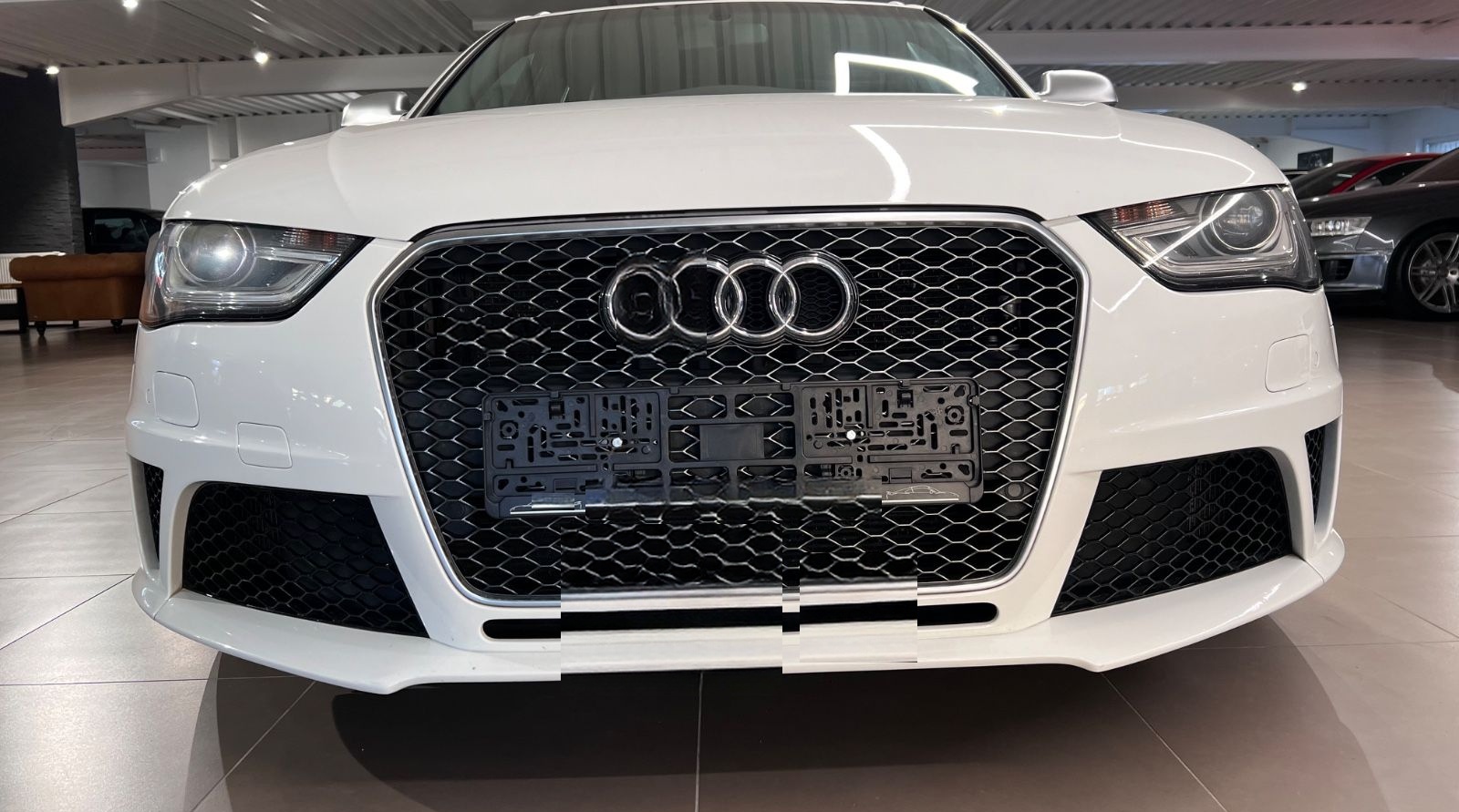 Audi RS4 4.2 V8 FSI S tronic quattro Avant NAVI TEMPO foto 11