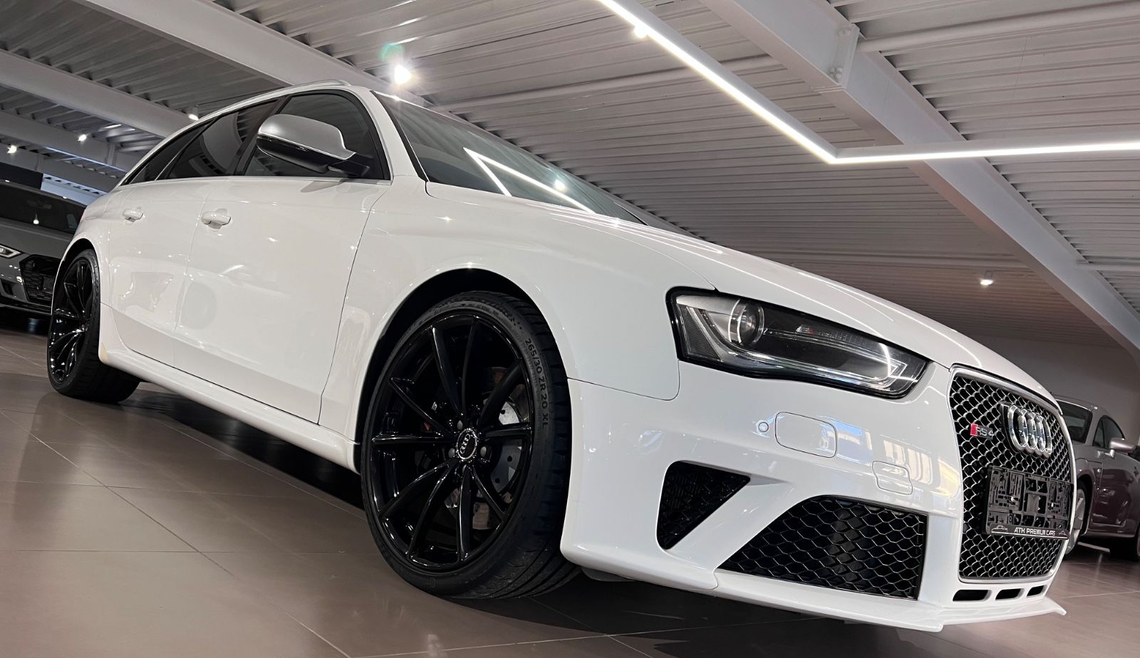 Audi RS4 4.2 V8 FSI S tronic quattro Avant NAVI TEMPO foto 15