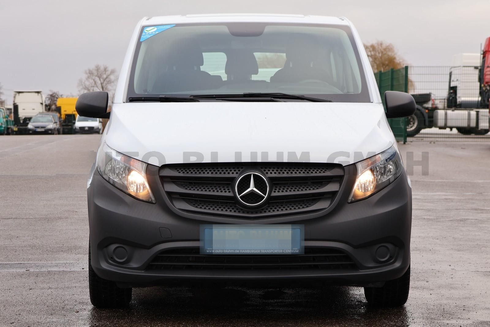 Mercedes-Benz Vito 114 Tourer Pro XXL Rollstuhlrampe 9G-Tronic foto 2