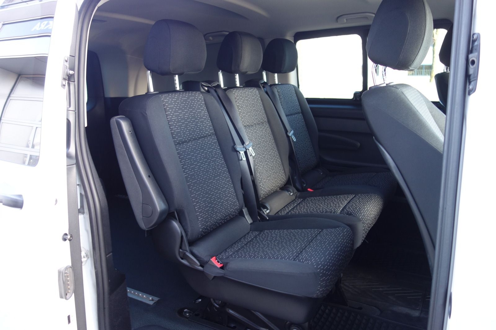 Mercedes-Benz Vito 124 CDI MIXTO 4MAT extralang STDHZG/AHK/LED foto 9