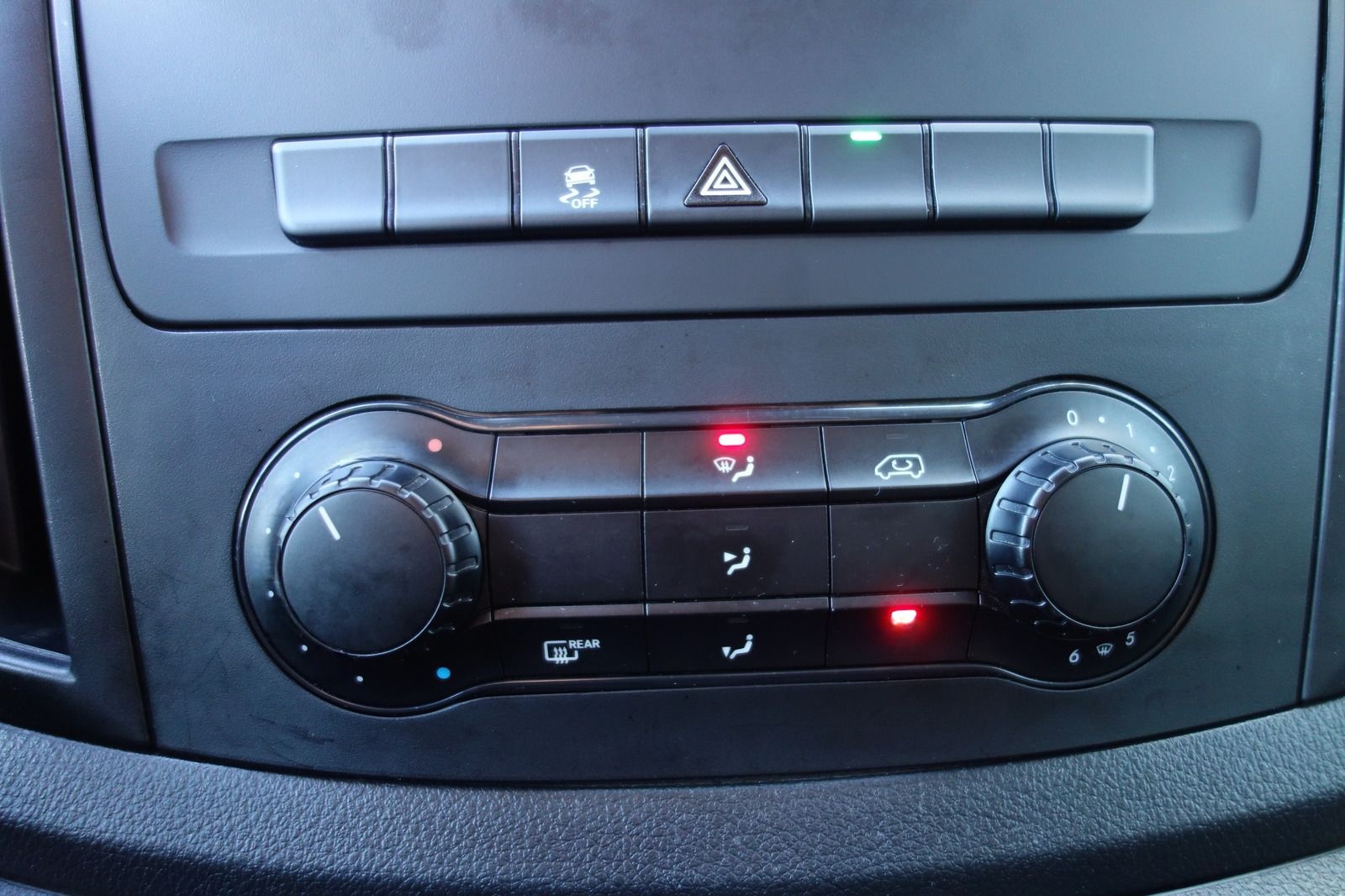 Mercedes-Benz Vito 124 CDI MIXTO 4MAT extralang STDHZG/AHK/LED foto 10