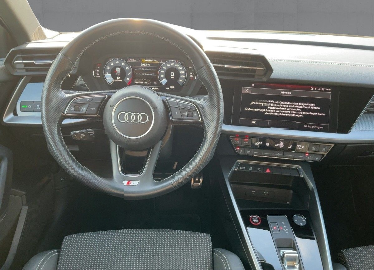 Audi S3 Sportback quattro foto 8