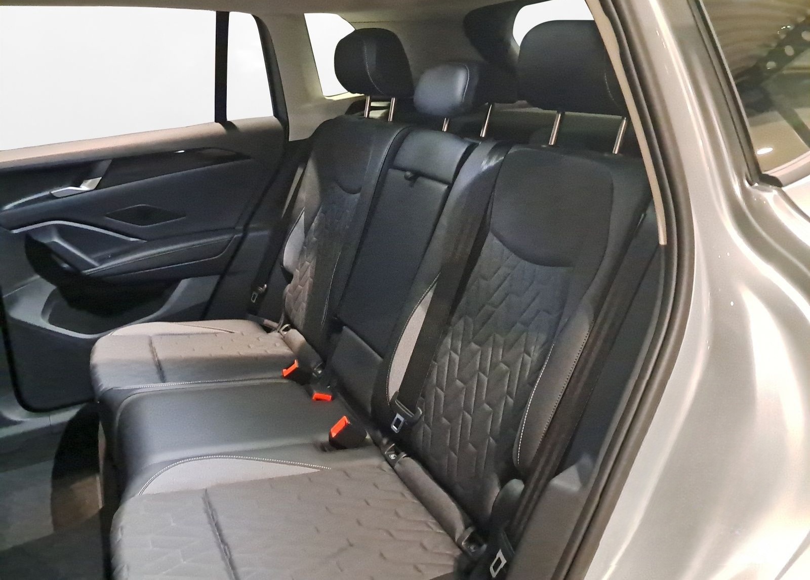 Volkswagen Tiguan "ENERGY" 1,5 eTSI (130 PS) DSG foto 11
