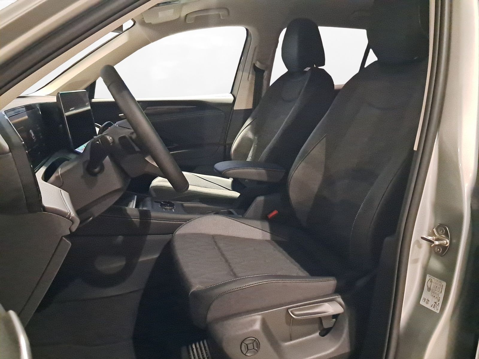 Volkswagen Tiguan "ENERGY" 1,5 eTSI (130 PS) DSG foto 6