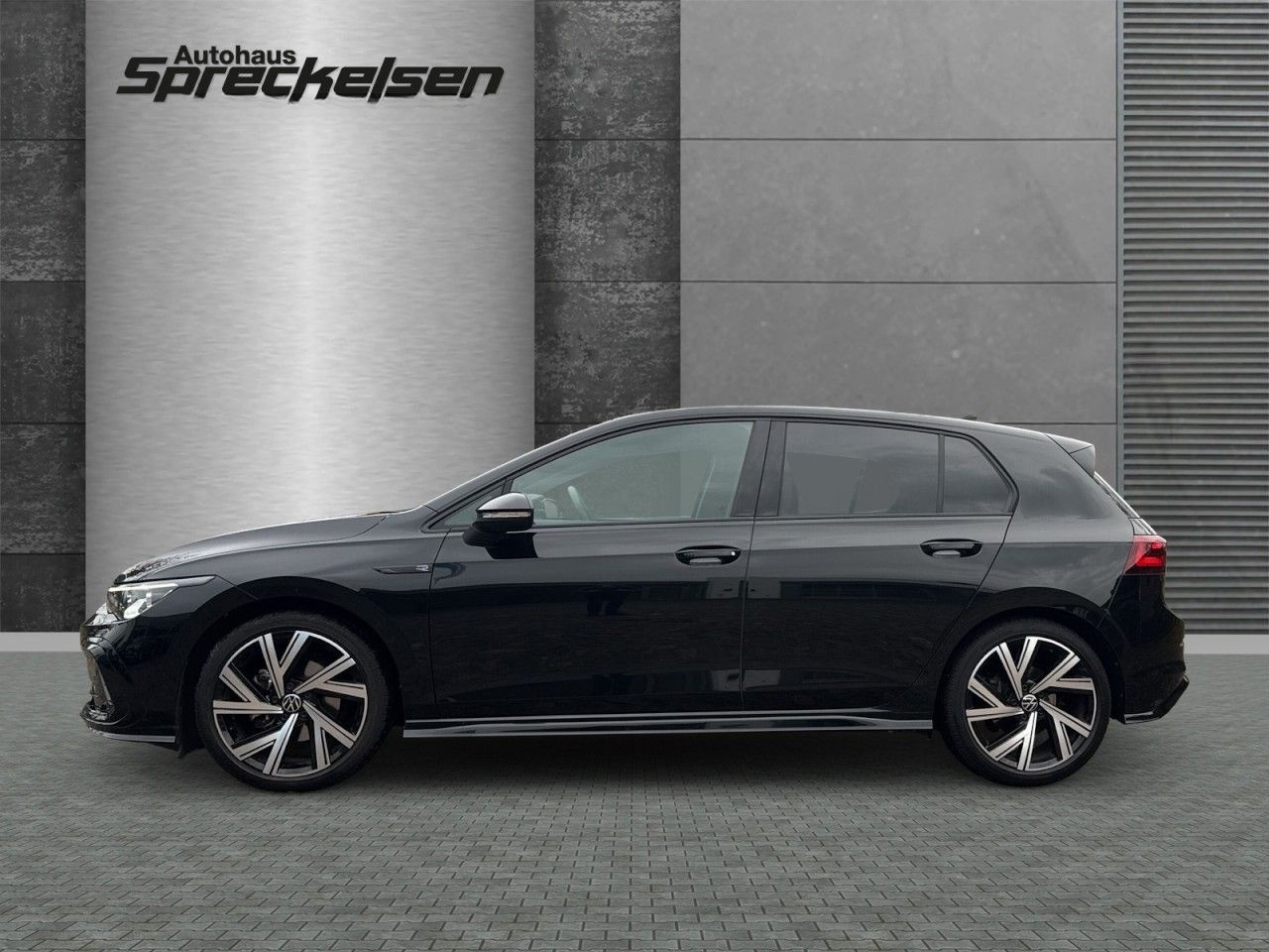 Volkswagen Golf VIII 2.0 TDI R-Line Automatik Navi+Matrix-L foto 2