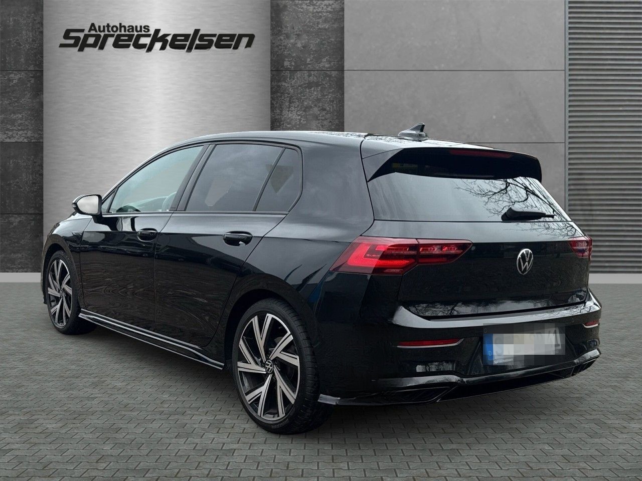 Volkswagen Golf VIII 2.0 TDI R-Line Automatik Navi+Matrix-L foto 3