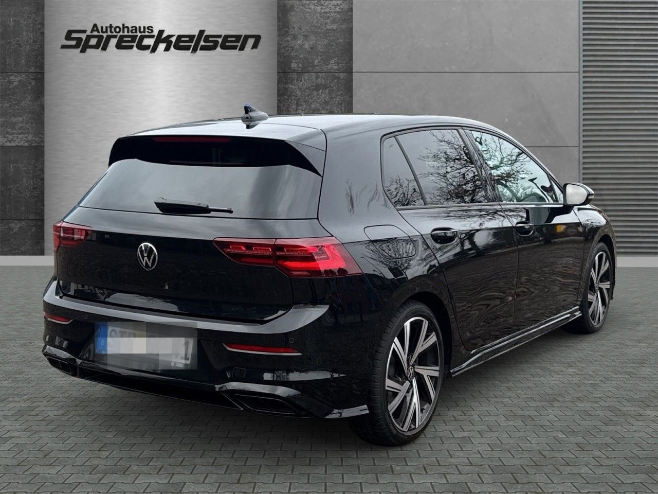 Volkswagen Golf VIII 2.0 TDI R-Line Automatik Navi+Matrix-L foto 5