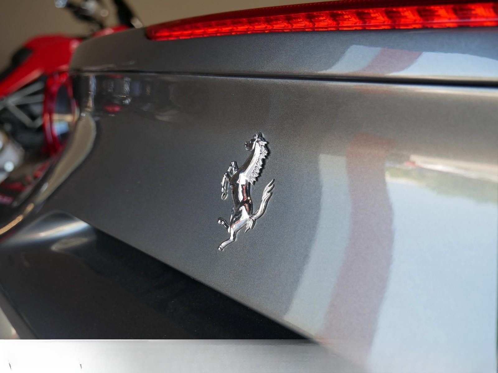 Ferrari 488 Spider Sport Abgas Kamera Carbon Lenkrad, Sc foto 11