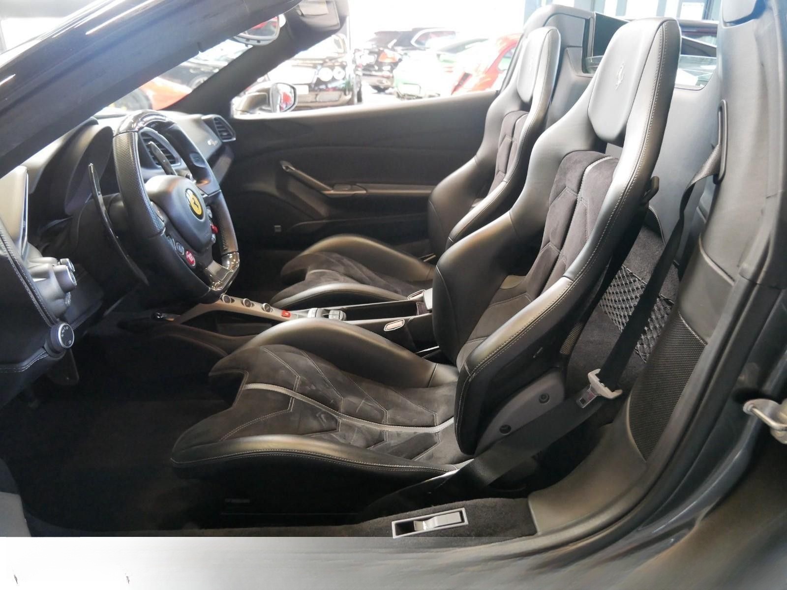 Ferrari 488 Spider Sport Abgas Kamera Carbon Lenkrad, Sc foto 12