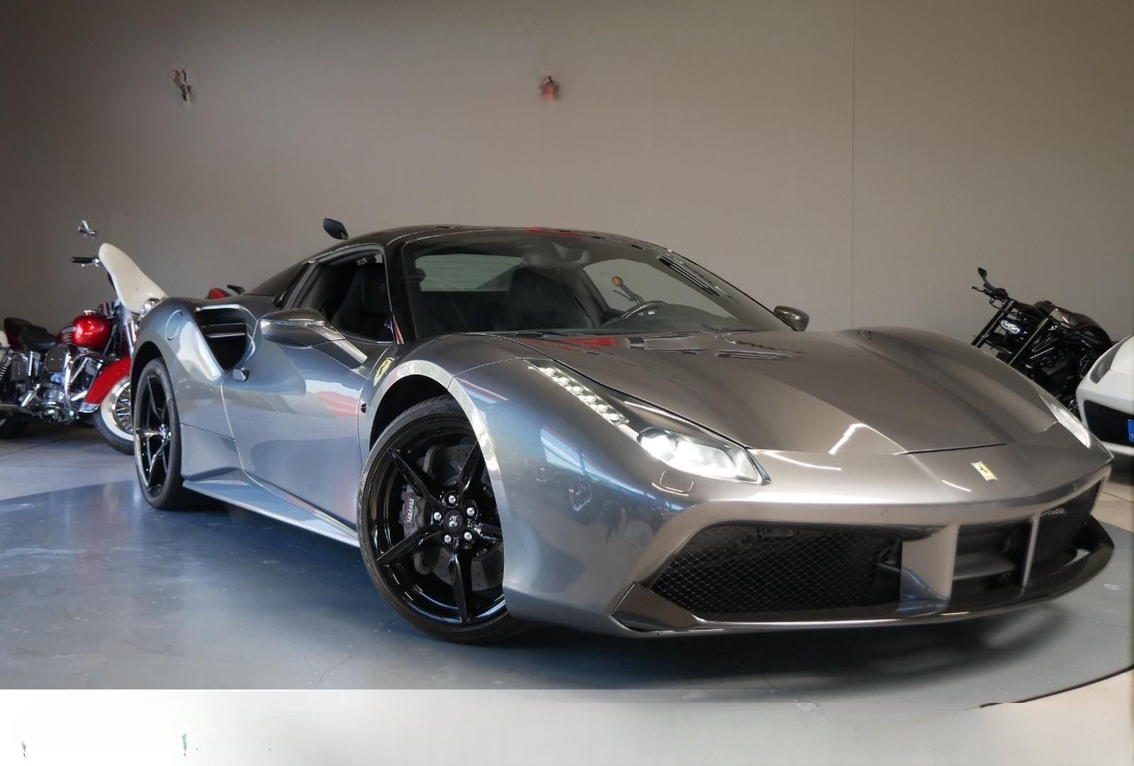 Ferrari 488 Spider Sport Abgas Kamera Carbon Lenkrad, Sc foto 5