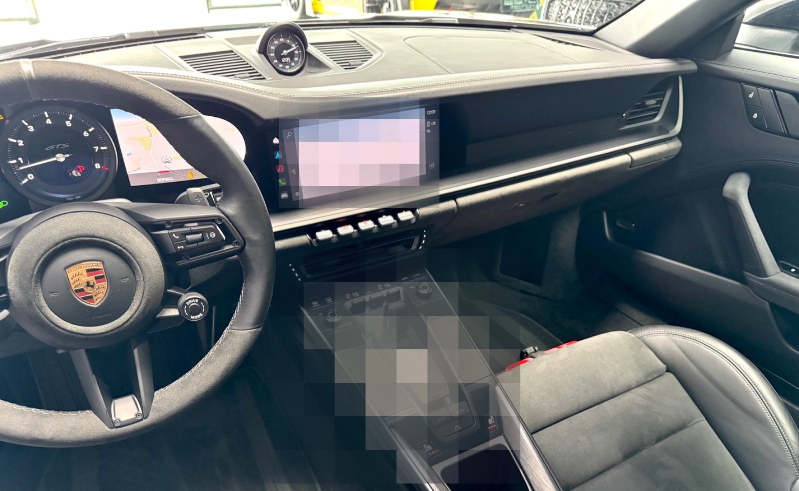 Porsche 911-992 CARRERA GTS CABRIO LIFT ACC 360° BOSE 21 foto 8