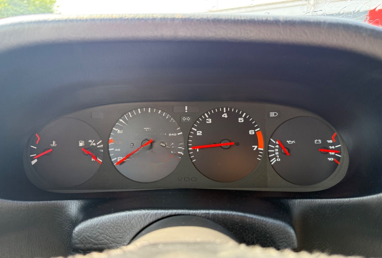 Porsche 928 foto 17