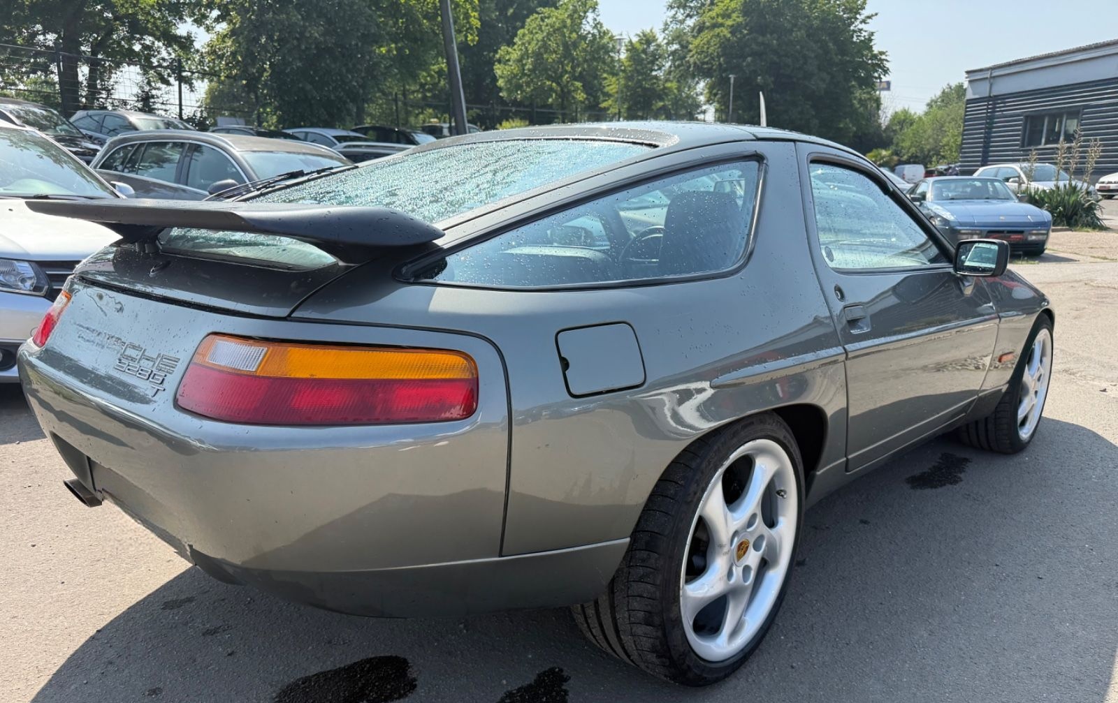 Porsche 928 foto 5