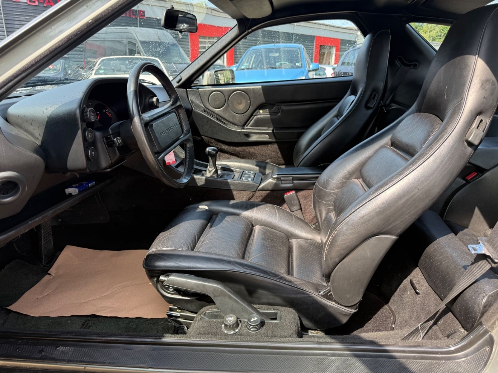 Porsche 928 foto 8