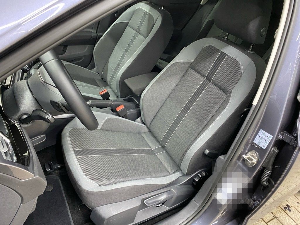 Volkswagen Polo 1.0 TSI DSG Style +NAVI+SHZ+MATRIX+ALU+PDC+ foto 6