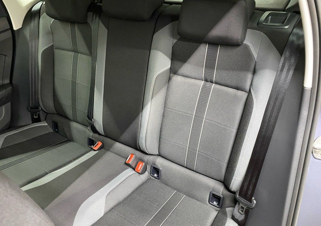 Volkswagen Polo 1.0 TSI DSG Style +NAVI+SHZ+MATRIX+ALU+PDC+ foto 8