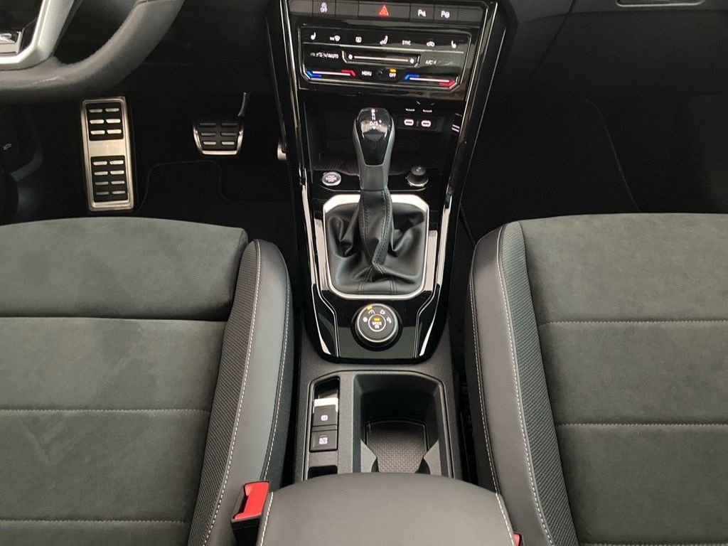 Volkswagen T-Roc 2.0 TSI DSG 4M R-Line AHK+PANO+MATRIX+NAIV foto 11
