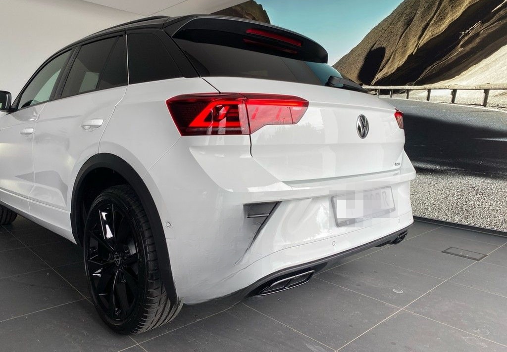 Volkswagen T-Roc 2.0 TSI DSG 4M R-Line AHK+PANO+MATRIX+NAIV foto 21