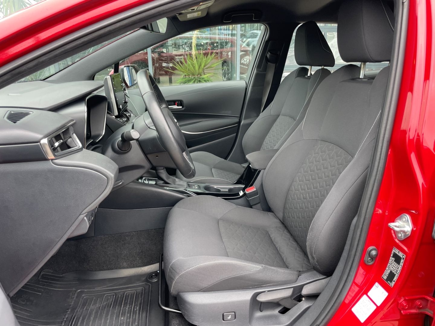 Toyota Corolla Hybrid LED Verkehrszeichenerk HeadUpDis foto 19