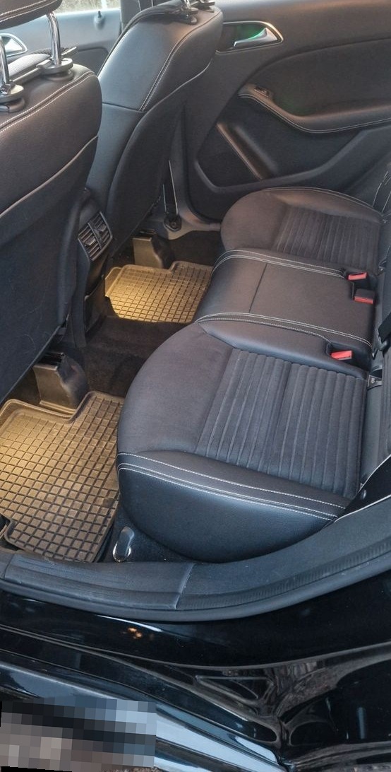 Mercedes-Benz B 220 4MATIC AMG LINE 4MATIK foto 5