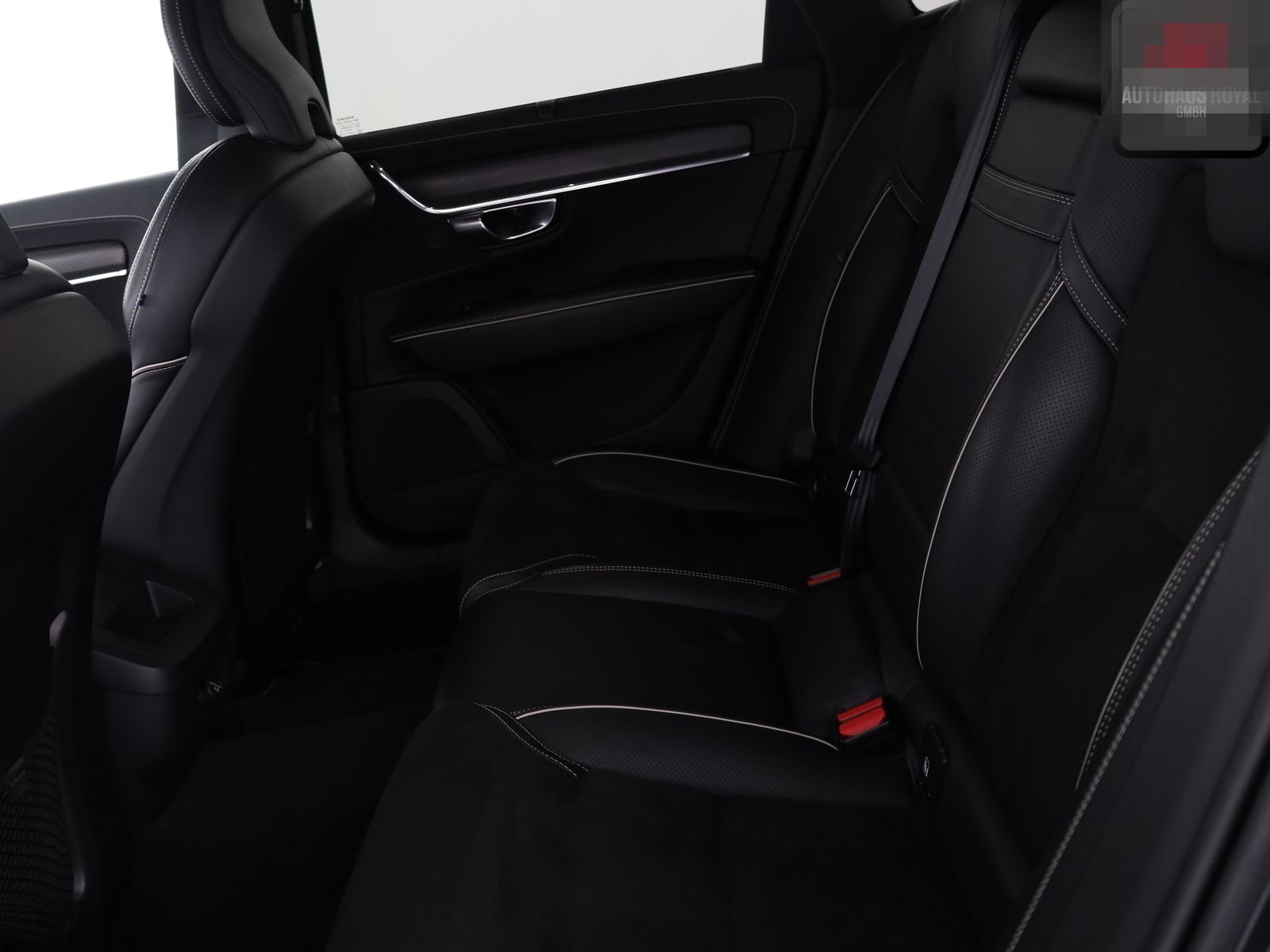 Volvo V90 2.0 D5 AWD R DESIGN 20ZOLL,KAMERA,TOTWINKEL foto 11